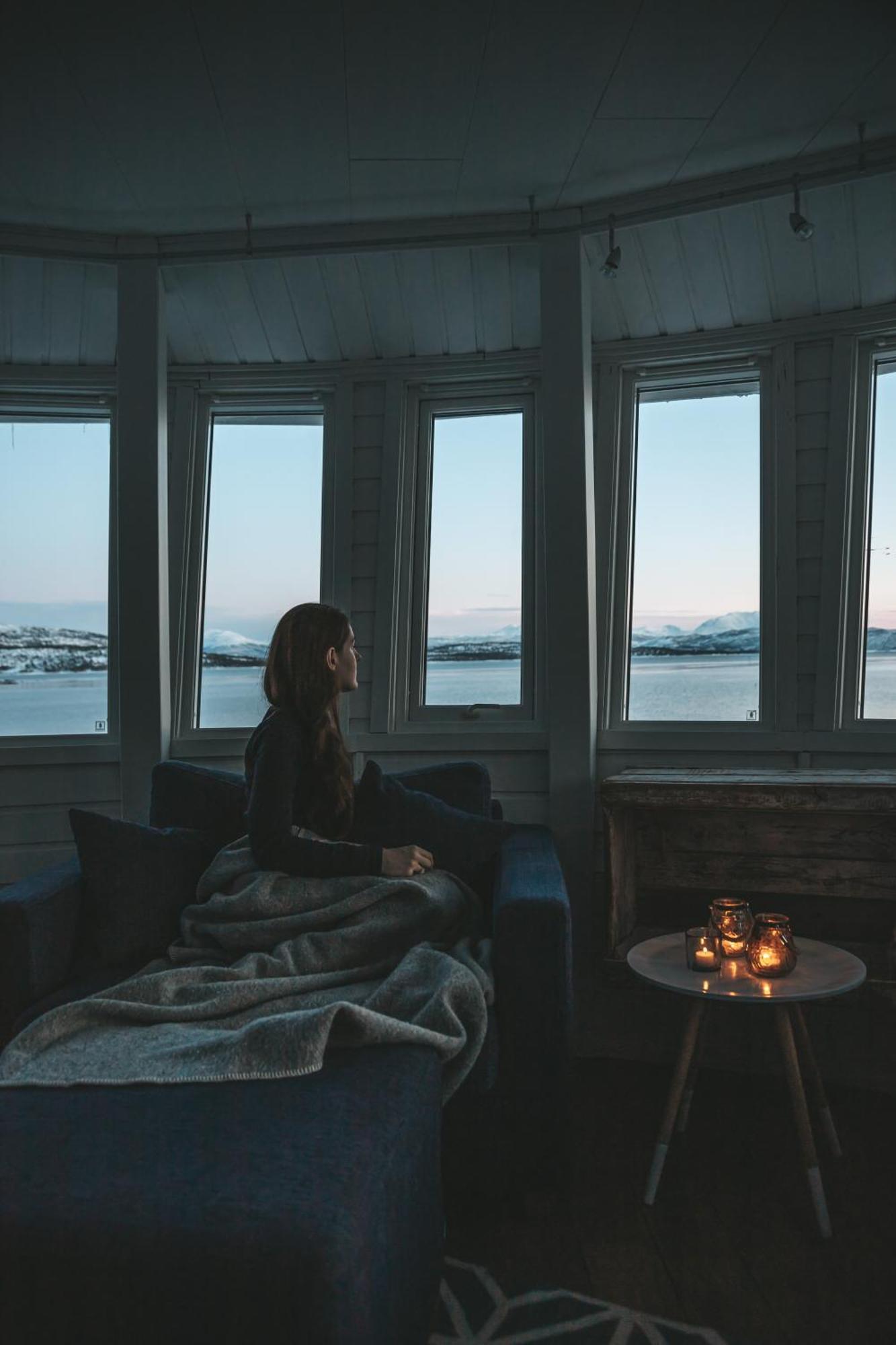 Norwegian Wild Villa Brygghaugen ภายนอก รูปภาพ